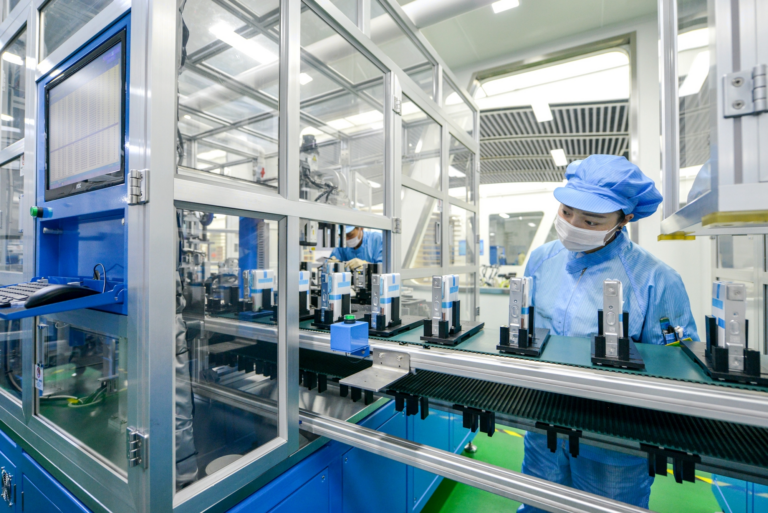 Manufacturing Strategies for New Hardware Products